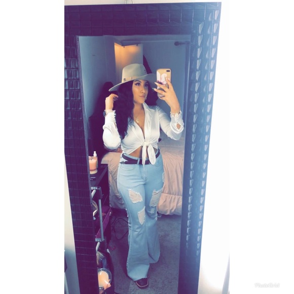 Meet your Posher, Bianca - Picture 1 of 1